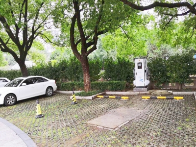 ������˰�ֳ��վ